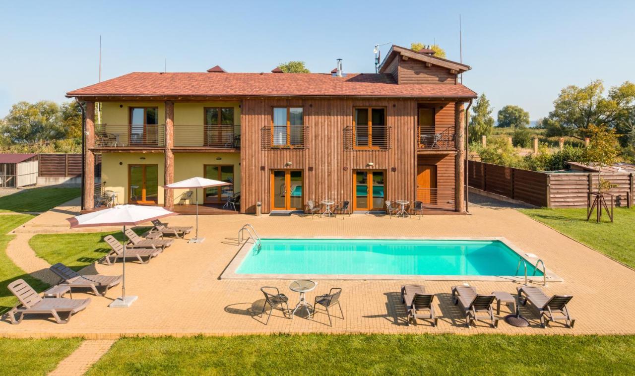 Eden Resort Yasnogorodka  Eksteriør billede